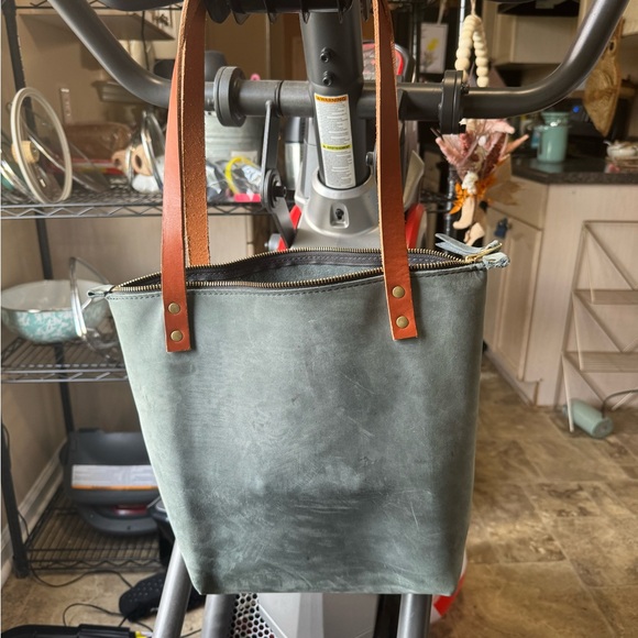 Portland Leather Goods Tote - Picture 4 of 5
